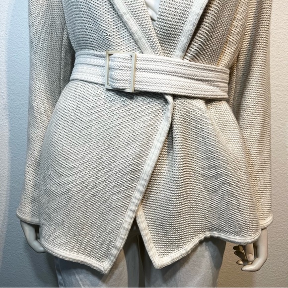 VINCE. Belted Soft Tweed Cotton-Blend Robe Jacket in Cream Beige • Blogger Fav! - Picture 9 of 13